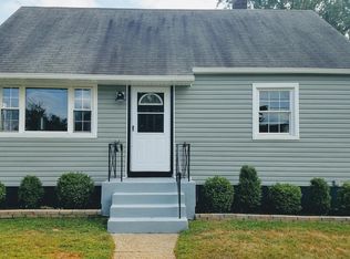 1048 Thompson Ave, Bellmawr, NJ 08031