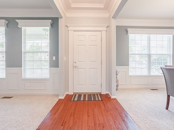 4th image of 10332 Easymoor Ct
