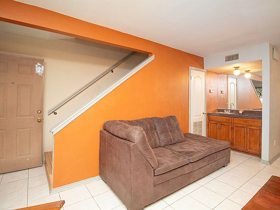 4th image of 2600 E Montgomery St APT 13