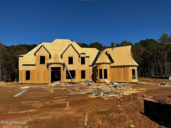 2nd image of 11410 Vickis Ln