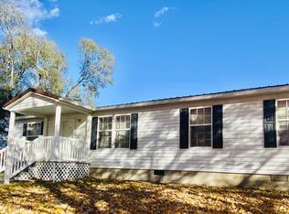 120 N 4th St, Carrollton, IL 62016