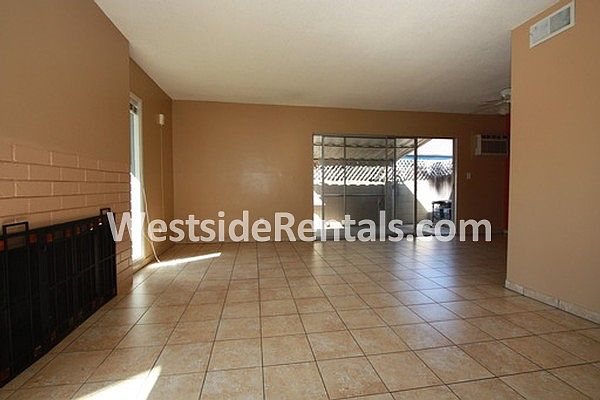 2nd image of 2139 E Almont Ave APT A