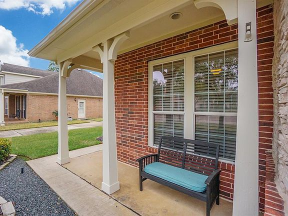 5th image of 26518 Park Point Ln