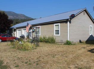 101-103 A South Ave, Metaline Falls, WA 99153