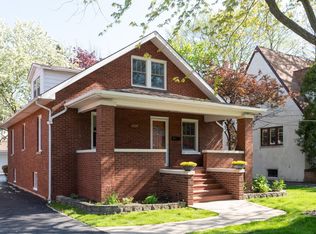 1826 Kiest Ave, Northbrook, IL