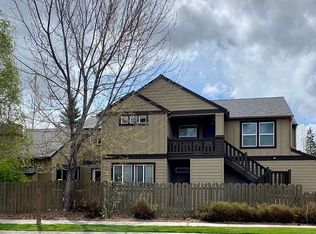 61591 Odell Lake Dr, Bend, OR 97702