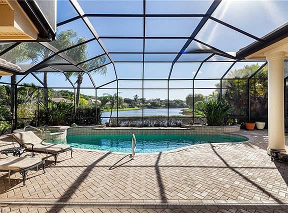 3rd image of 23601 Waterside Dr