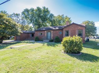 1620 Main St, Highland, IL 62249