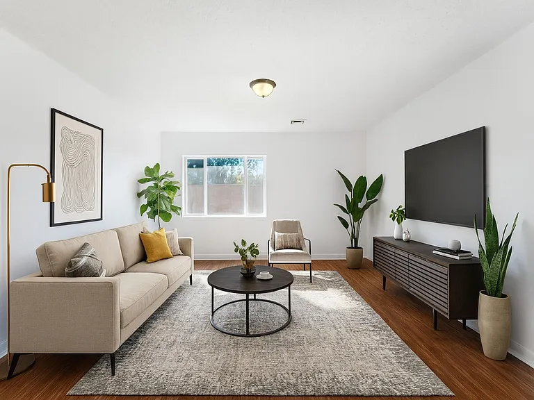 3290 Cherry St #1 — Photo 11
