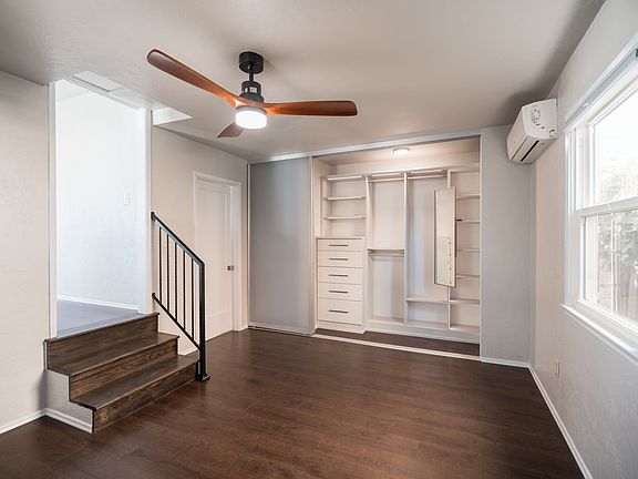 2nd image of 3384 Gregory St