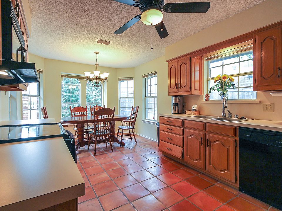 1st image of 9540 Park Highlands Dr