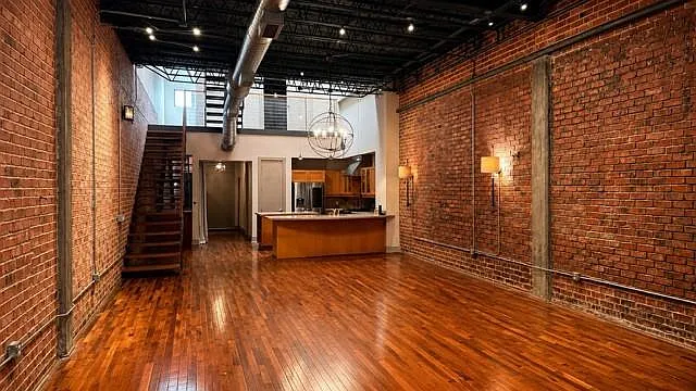 1717 W Webster St #F — Photo 4