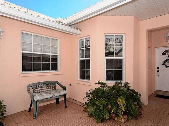 3rd image of 1232 Berkshire Cir