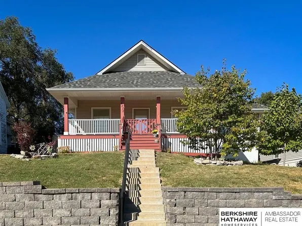 4212 Burdette St, Omaha, NE 68111