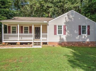 3802 E Autumn Dr, North Dinwiddie, VA 23803