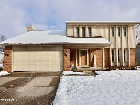 26626 Brentfield Rd, Perrysburg, OH 43551