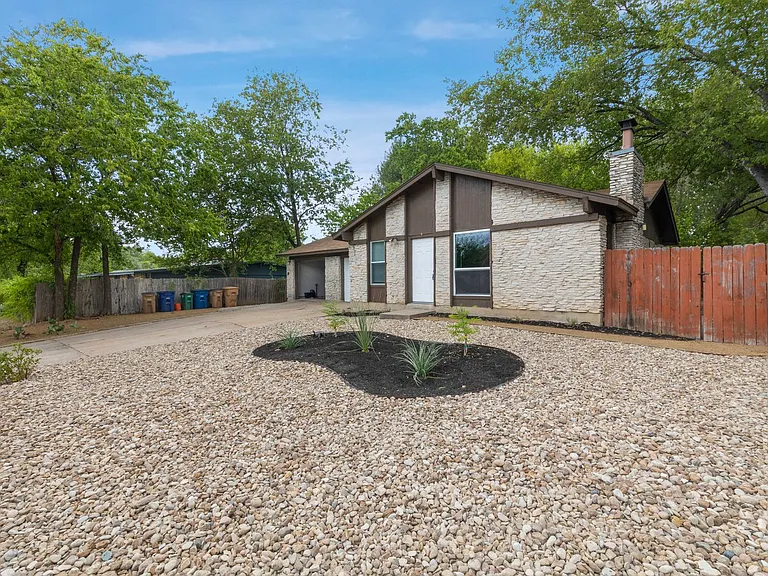 2517 Glen Springs Way #A — Photo 21