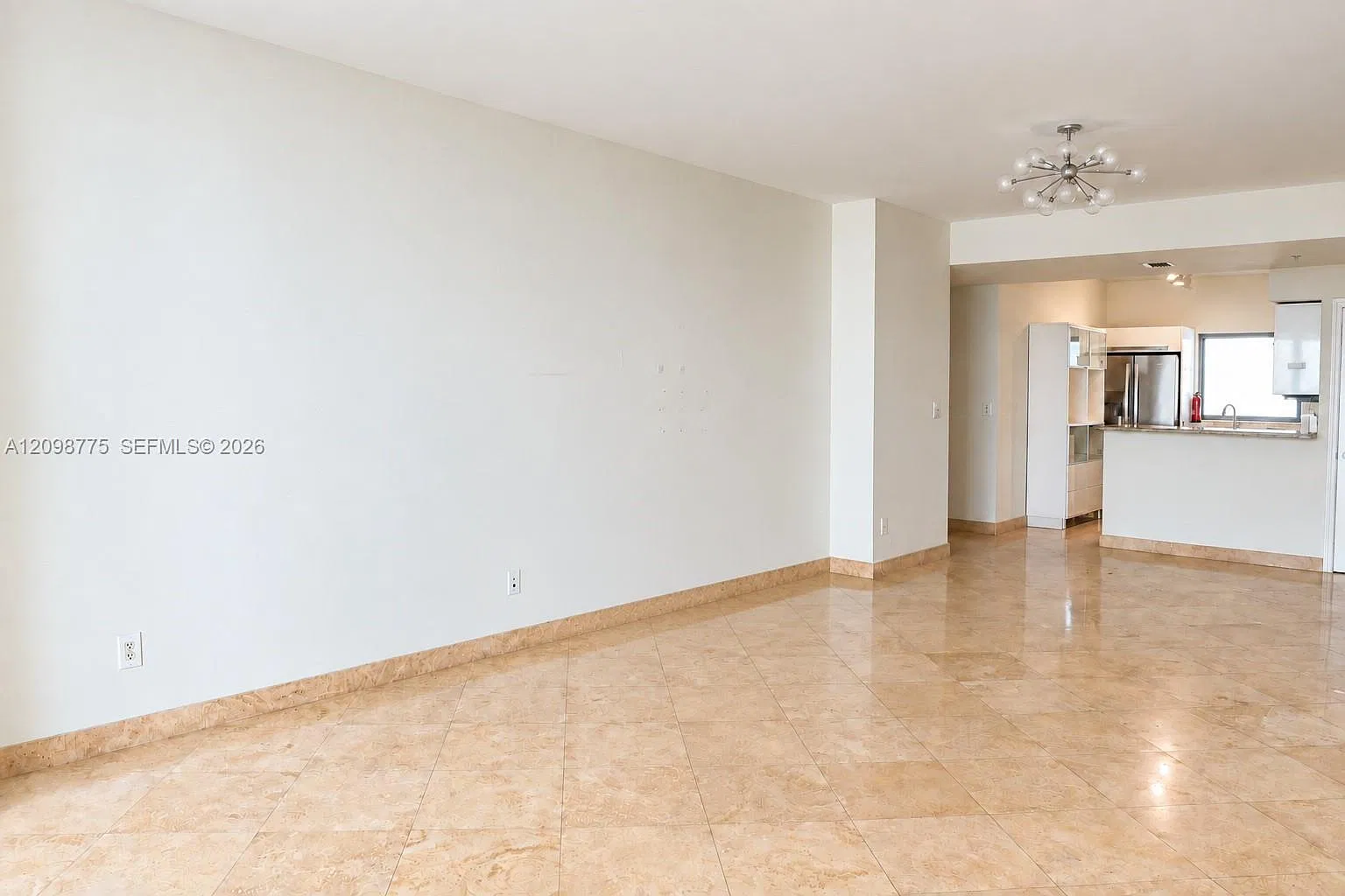 Blue Condo — Photo 4
