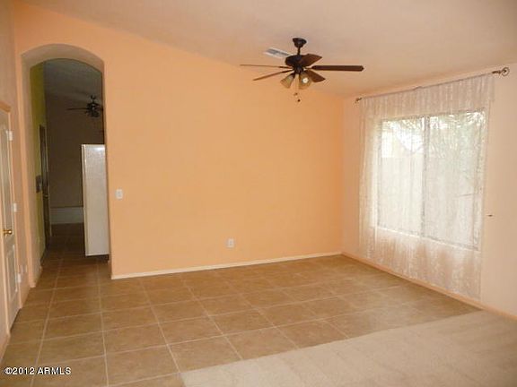 3rd image of 42582 W Bunker Dr