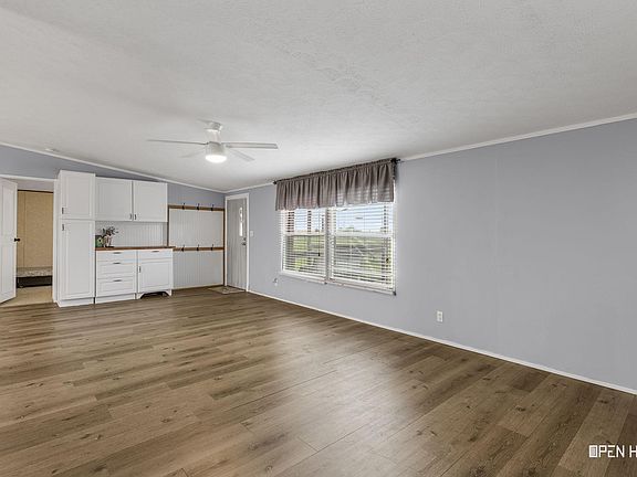 4th image of 3140 Clower Rd