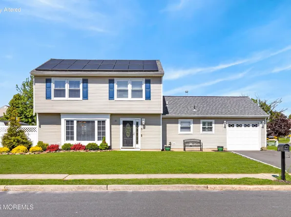 3 Annie Drive, Howell, NJ 07731