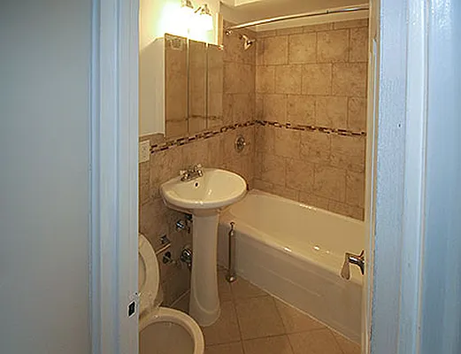 Rented by SW Queens Mezzanine | media 25