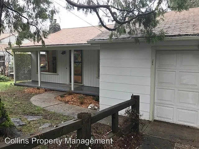 636 Gold Flat Rd photo 1