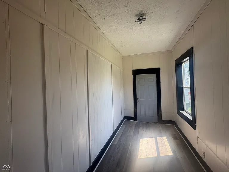 2826 Station St — Photo 5