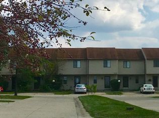 200 Oak Creek Ct APT 8, Fairfield, OH 45014