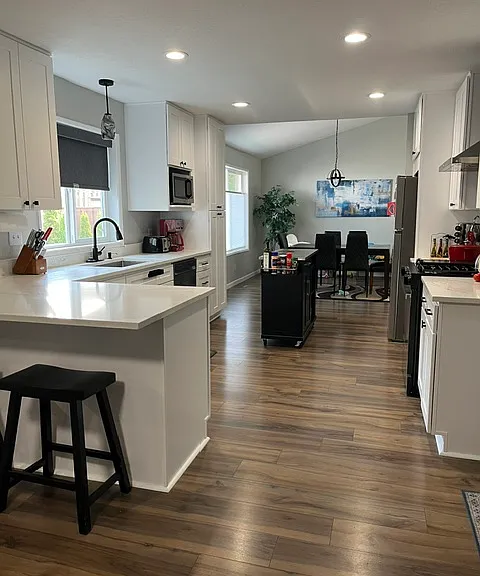 4065 SE Vernie Ct — Photo 9