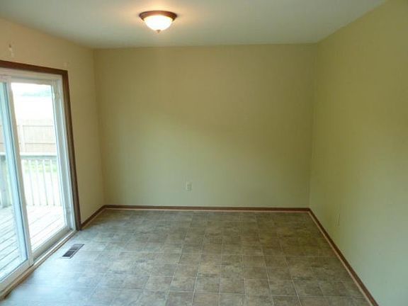 4th image of 5180 Stauffer Ave SE #5182