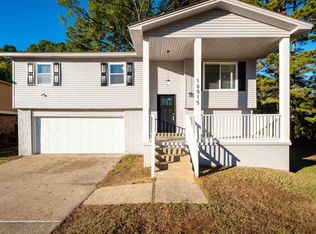 10915 Merlin Ct, Little Rock, AR 72209