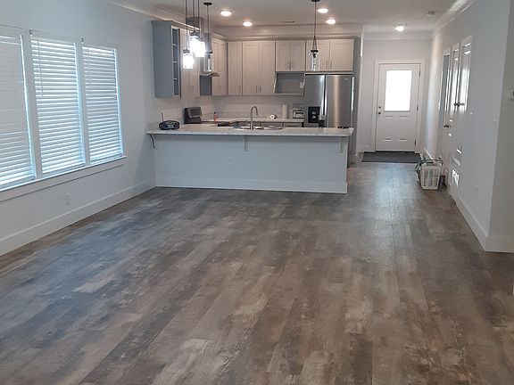 2nd image of 28 Southview Ave