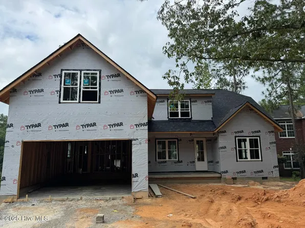 836 Greenbriar Drive, Vass, NC 28394