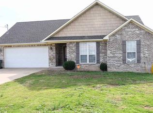 325 E Oak St, Bono, AR 72416