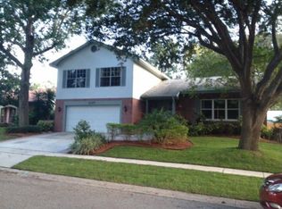 2257 Citrus Valley Cir, Palm Harbor, FL 34683