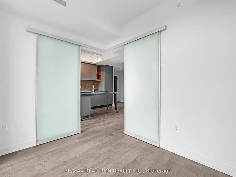 39 Mary St #2005 — Photo 17