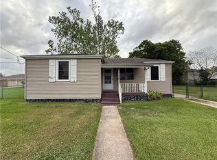 2912 Lloyds Ave, Chalmette, LA 70043