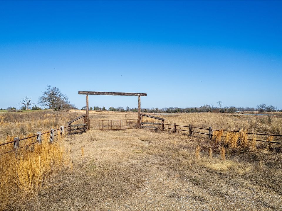 1st image of County Road 3070