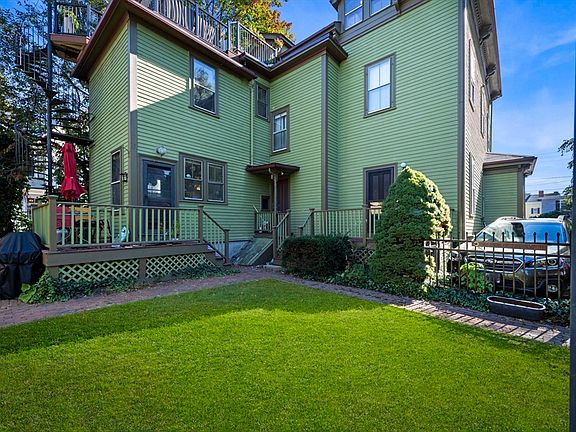 5th image of 396 Essex St #2