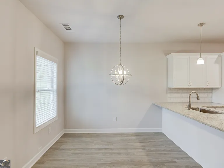 6428 Pine Station Dr — Photo 9