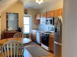 32 Woodlawn St, Jamaica Plain, MA 02130