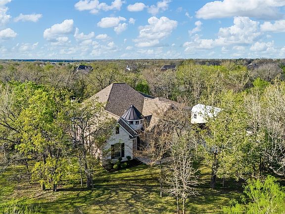 3rd image of 17901 Wigeon Trail Ct