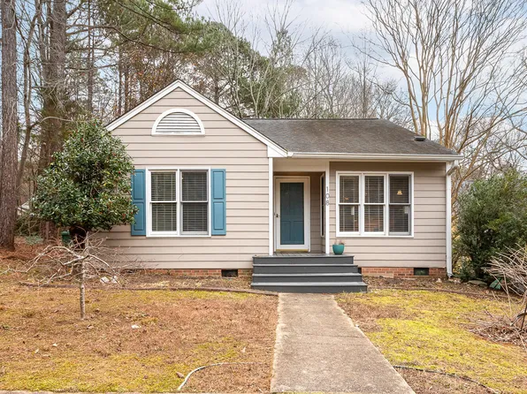108 Barcelona Ct, Cary, NC 27513
