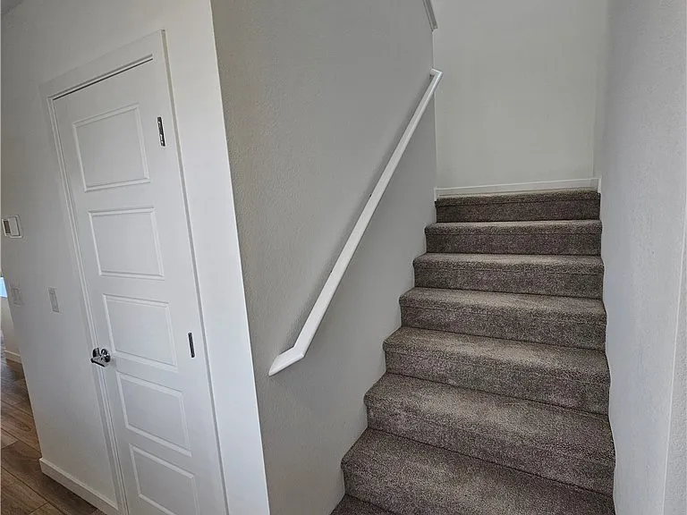2112 Abraham Ave — Photo 16