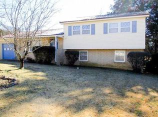 319 Mountain Gap Rd SE, Huntsville, AL 35803