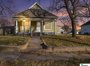 1112 D St, Fairbury, NE 68352