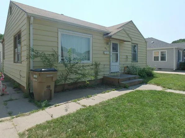 323 E South St, Grand Island, NE 68801