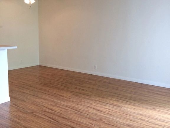 5th image of 11915 Kiowa Ave APT 4