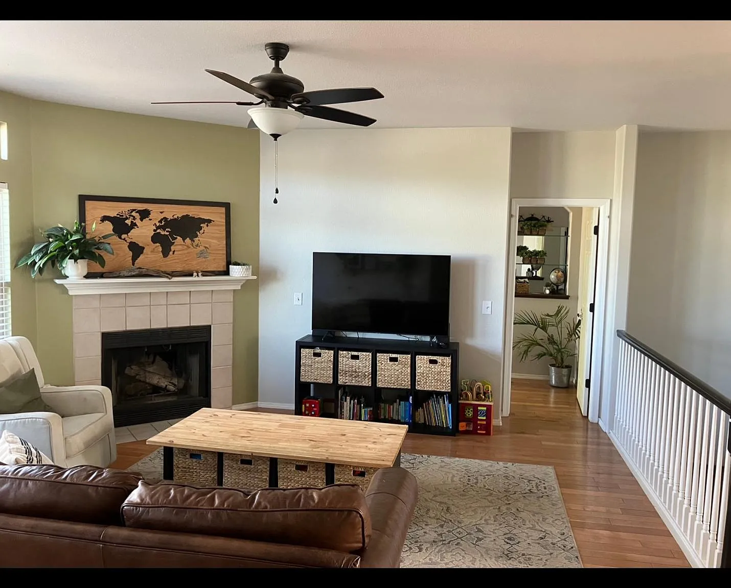 5 bed, 2680 sqft, $2,700 — Photo 3